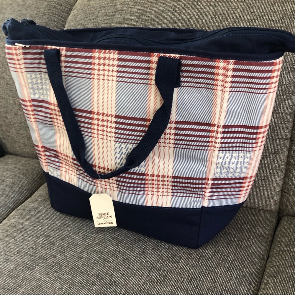 NWT Lands' End Printed Cooler Tote from Blake Shelton Collection